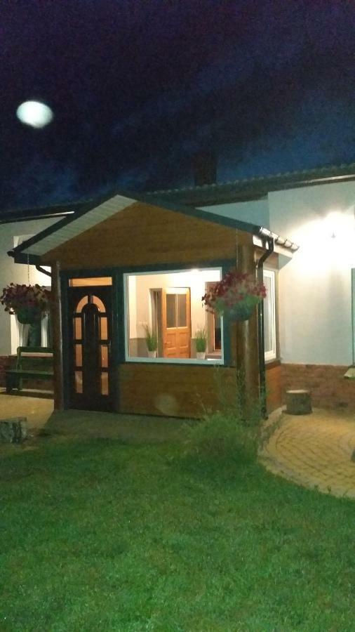Bed and Breakfast Dom Nad Wigrami Leszczewek Exterior foto